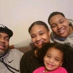 Meet your Posher, Elliott